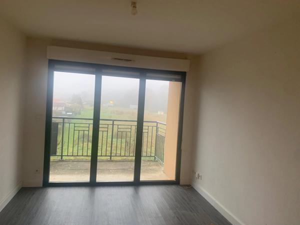 Appartement à louer 2 pièces AIRE SUR L'ADOUR (40)