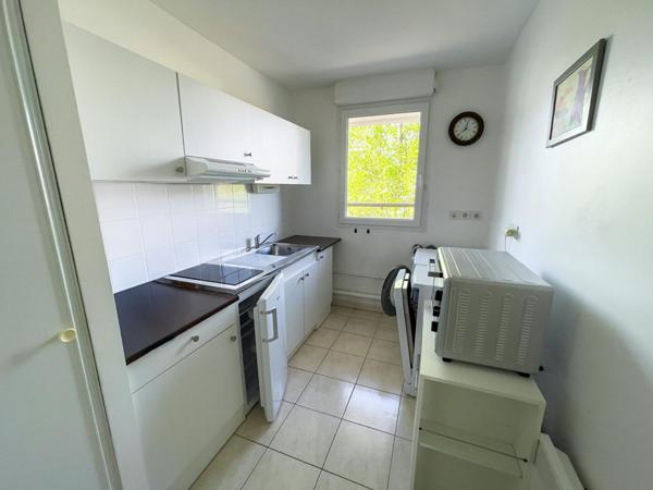 Appartement T2 avec balcon et box - La Rochelle - Beauregard,  
La rochelle 17000