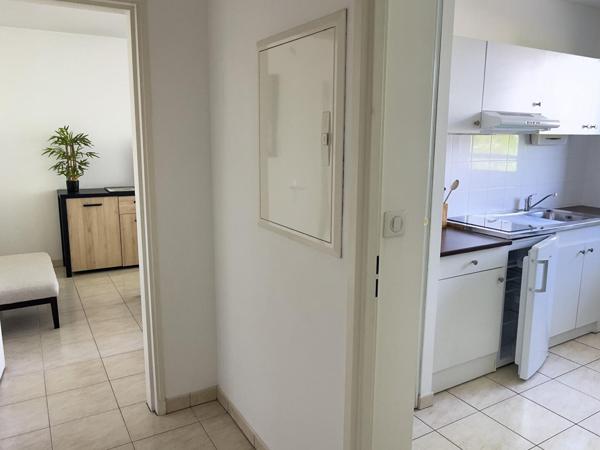 Appartement T2 avec balcon et box - La Rochelle - Beauregard,  
La rochelle 17000