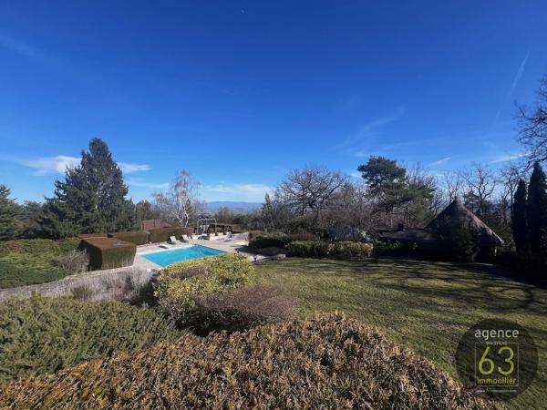 A ETE VENDU Superbe propriété, deux maisons, piscine sur terrains clos et arboré de 25 755 m2