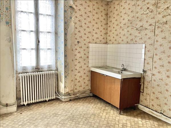 Maison à vendre |  Fumel |  2 pièces | 121 m²