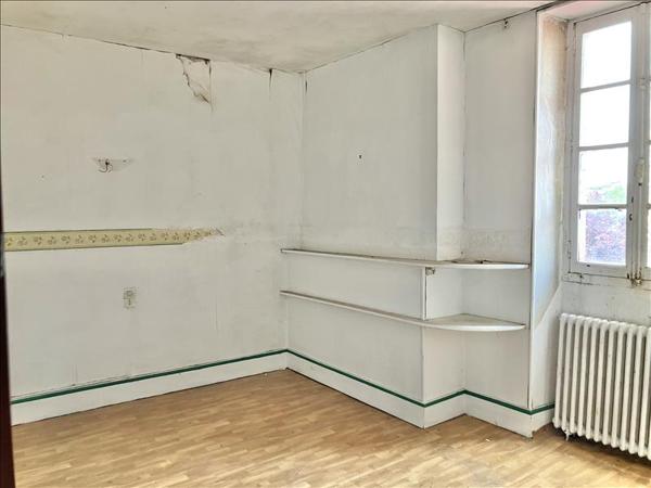 Maison à vendre |  Fumel |  2 pièces | 121 m²