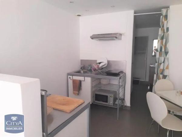 Appartement à louer 1 pièce 27.69m² Aix-en-Provence (13100)