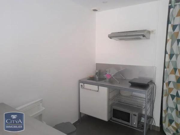 Appartement à louer 1 pièce 27.69m² Aix-en-Provence (13100)