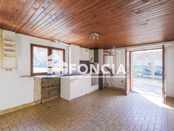 À vendre Maison 4 pièces 130 m² - Saint-étienne-de-saint-geoirs 38590