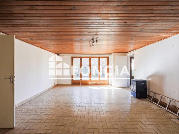 À vendre Maison 4 pièces 130 m² - Saint-étienne-de-saint-geoirs 38590