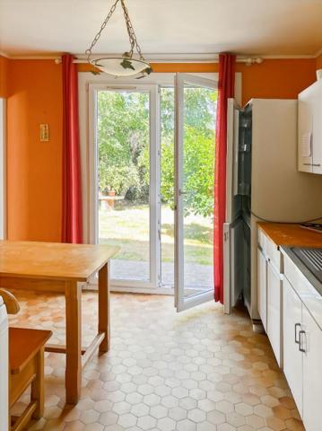 MAISON SEMI-INDIVIDUELLE DANS UN QUARTIER FAMILIAL RECHERCHÉ