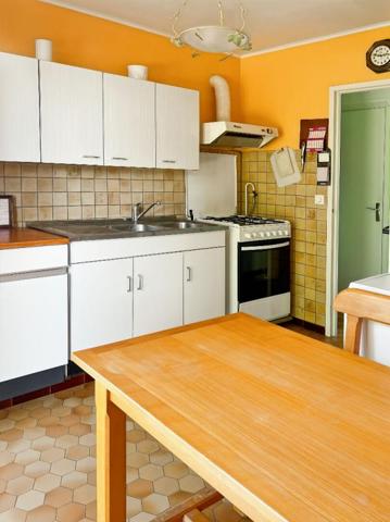 MAISON SEMI-INDIVIDUELLE DANS UN QUARTIER FAMILIAL RECHERCHÉ