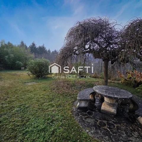 BELLE MAISON AUX VOLUMES GENEREUX