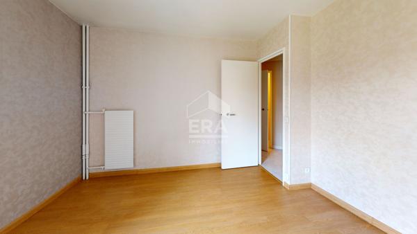 Appartement Paris 2 pièces de 50m² avec balcon
