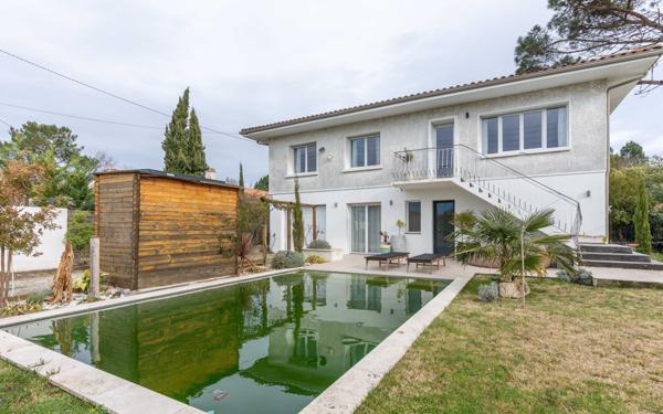 Maison à vendre    5 pièces •  Le Teich