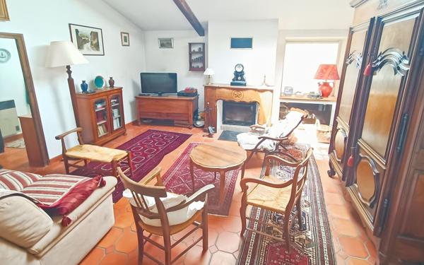 Maison à vendre    5 pièces •  Oraison