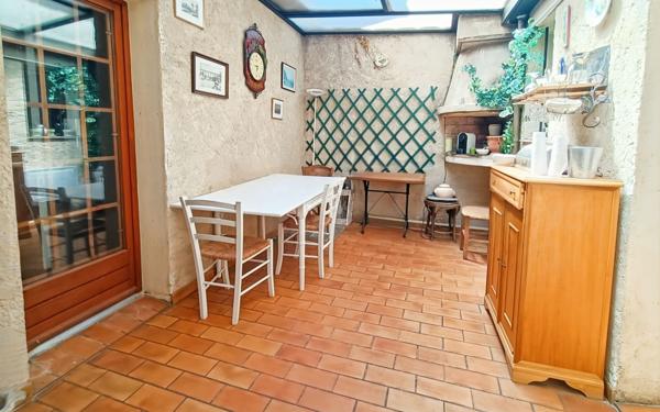 Maison à vendre    5 pièces •  Oraison