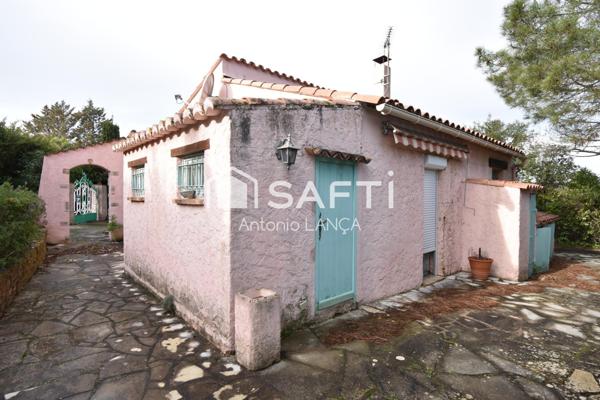 Maison de plain pied avec dépendance à fort potentiel - Roquebrune-sur-Argens