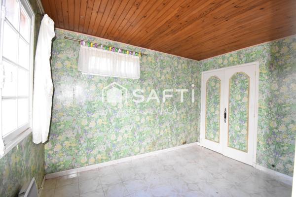 Maison de plain pied avec dépendance à fort potentiel - Roquebrune-sur-Argens