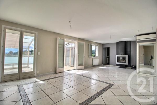 Maison à vendre  6 pièces - 175 m2 DAGNEUX - 01