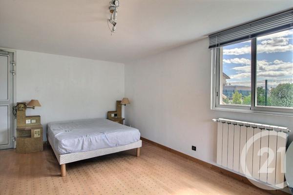 Maison à vendre  6 pièces - 175 m2 DAGNEUX - 01