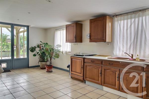 Maison à vendre  6 pièces - 175 m2 DAGNEUX - 01