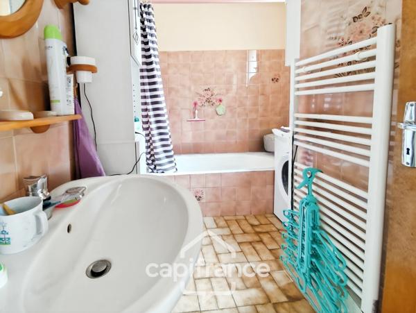 Maison à vendre 5 pièces SAVIGNY SUR BRAYE (41) - terrain de 1290 m² -