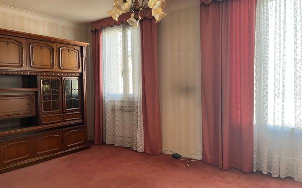 Maison à vendre    4 pièces •  Montluçon