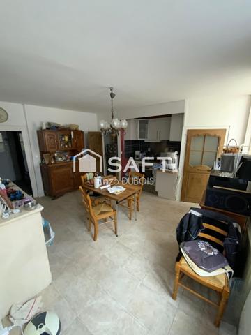 Rez-de-chaussée cosy dans immeuble d’époque, hypercentre