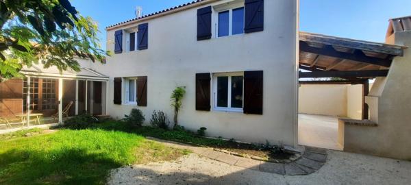 Maison à vendre 4 pièces de 137m² habitable à SAINT PIERRE D'OLERON (17)