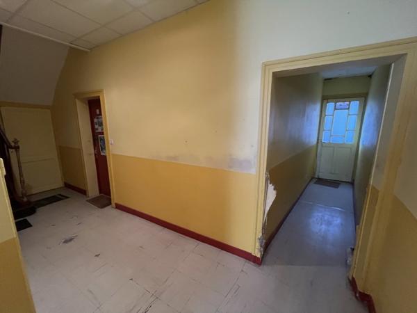 Immeuble à vendre |  La Rochefoucauld |  155 m²