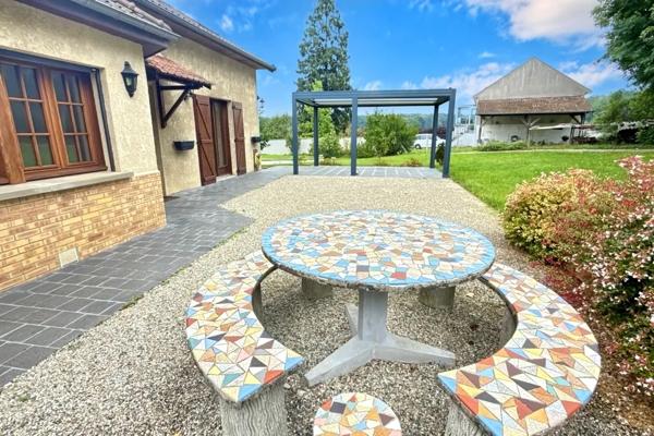 Maison familiale de 170 m2, à Chaumontel, avec double garage et terrain de 1661 m2