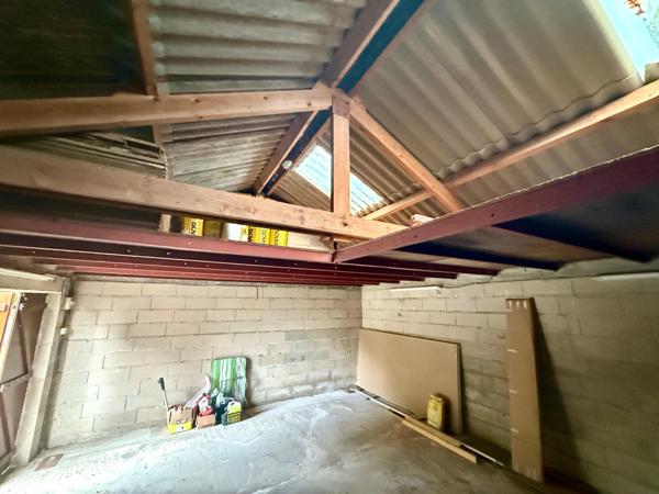 Maison familiale de 170 m2, à Chaumontel, avec double garage et terrain de 1661 m2