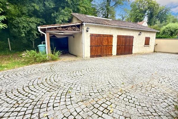 Maison familiale de 170 m2, à Chaumontel, avec double garage et terrain de 1661 m2