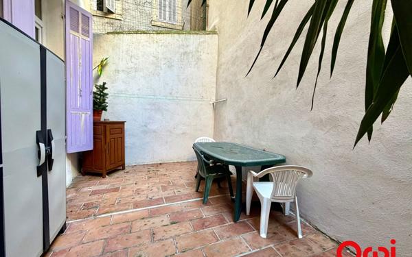 Appartement à vendre    2 pièces • 51 m2 Marseille 3