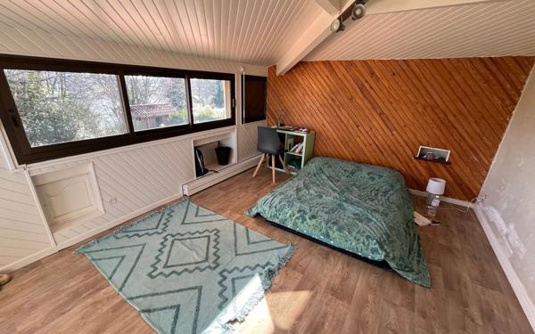 Maison à vendre    7 pièces •  Saint-Paul-lès-Dax