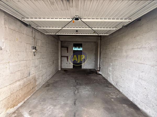 Parking à louer Anglet : 223€ - AJP Mateille Immobilier Biarritz