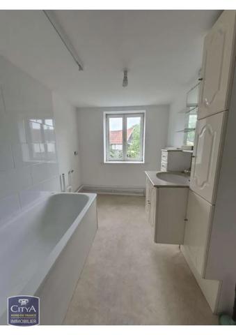 Maison à louer 5 pièces 130m² Lillers (62190)
