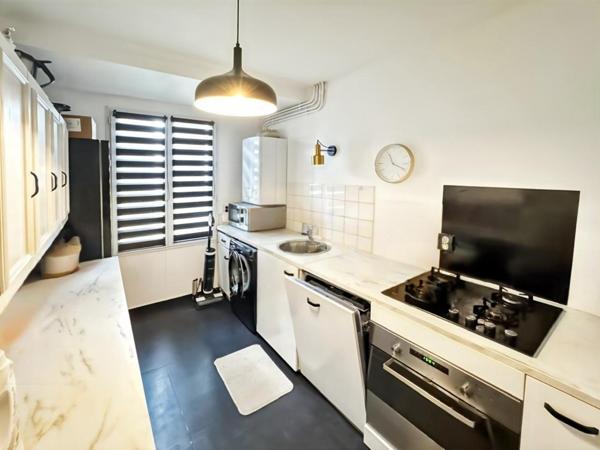 Maison à vendre à Dammarie-les-Lys - 3 chambres, jardin, garage