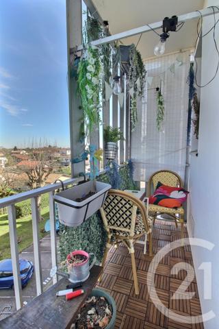 Appartement F3 à vendre  3 pièces - 56,68 m 2   PESSAC  - 33