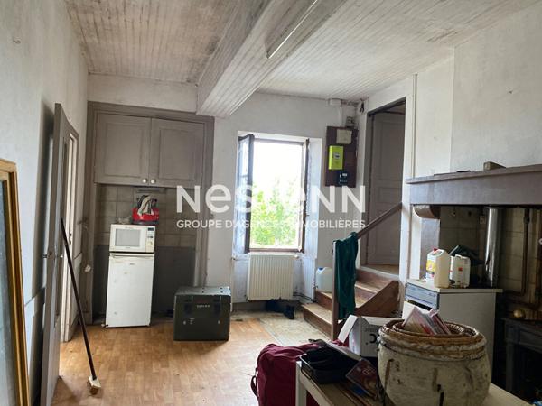 Maison à vendre à Champs Romain avec gîte