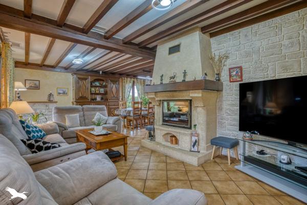 Maison à vendre |  Virazeil |  6 pièces | 145 m²