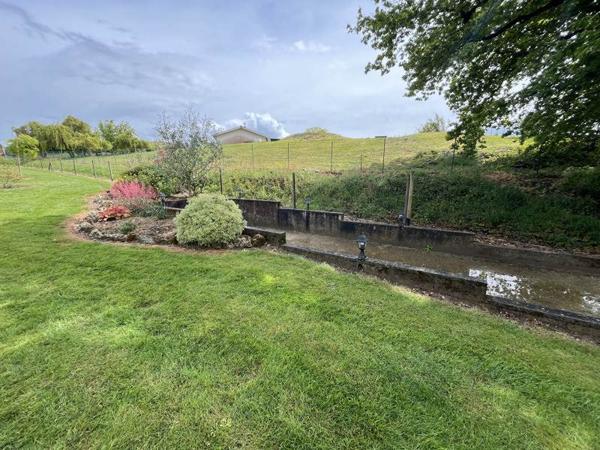 Maison à vendre |  Virazeil |  6 pièces | 145 m²