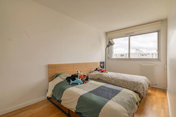 Appartement Le Bourget 4 pièce(s) 85.34 m2