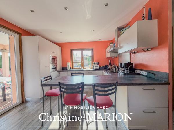 Villa spacieuse 191m2, 5 chambres, piscine