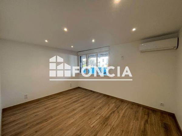 Location Appartement 2 pièces 37 m² - 3 AVENUE ERNEST LAFONT Villeneuve Sur Lot 47300