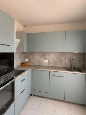 Maison La Roquette Sur Siagne 4 pièce(s) 77 m2
