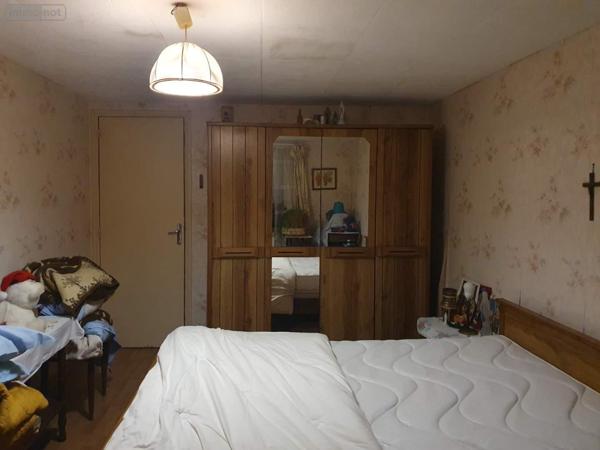 Maison à vendre à Laurenan dans les Côtes-d'Armor (22230), ref : 121/997