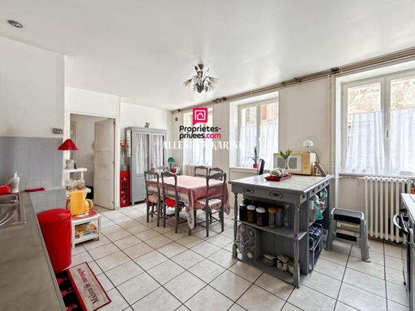 Maison Villeneuve L Archeveque 5 pièce(s) 122 m2