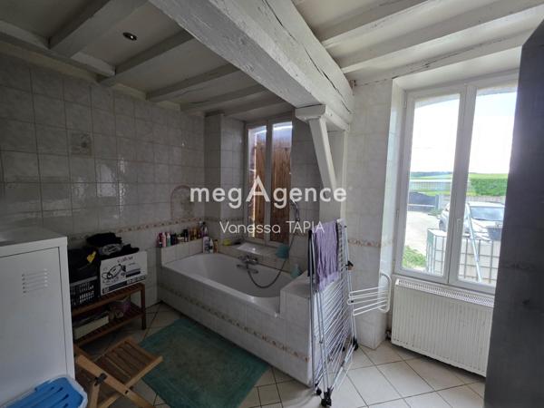 Maison à POUY-SUR-VANNES, 10290 - 4 pièces 142m²