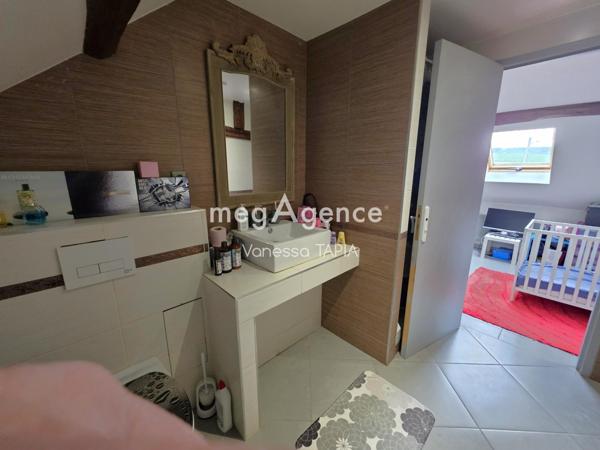 Maison à POUY-SUR-VANNES, 10290 - 4 pièces 142m²