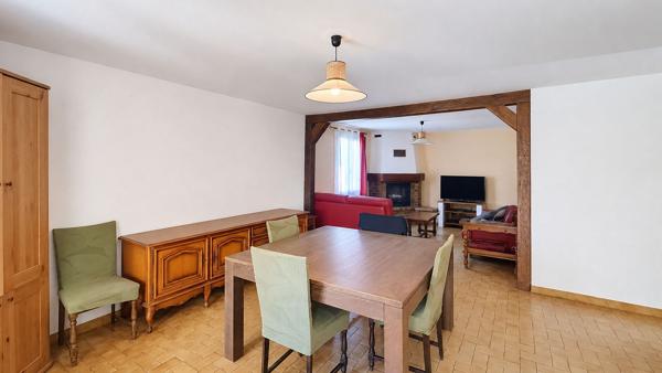 SAINT-MAXIMIN-LA-SAINTE-BAUME - MAISON DE PLAIN-PIED AVEC STUDIO INDÉPENDANT ET PISCINE