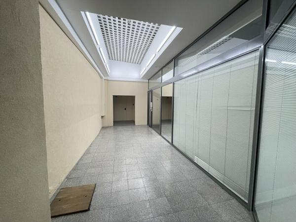 Bureaux de 184 m² à louer en hypercentre de Poitiers - Place Charles de Gaulle