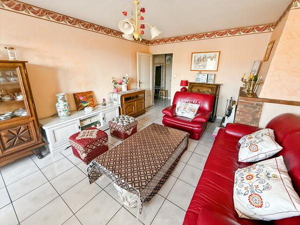 Appartement 3 pièces à vendre à Bordeaux - Barrière Saint Genès